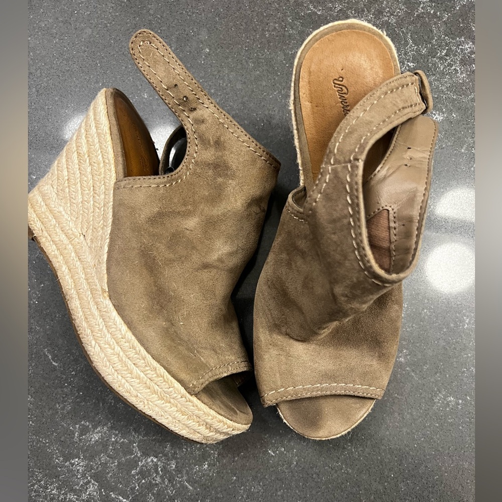 Women's Tan Wedge Universal Thread Espadrille Sandals